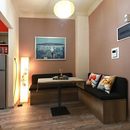 Liberty'S Home - 4 Min To Metro Metaxourgio Athens Exterior photo